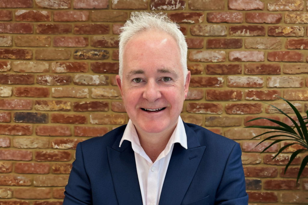 Our team of qualified professionals | London Wealth Management